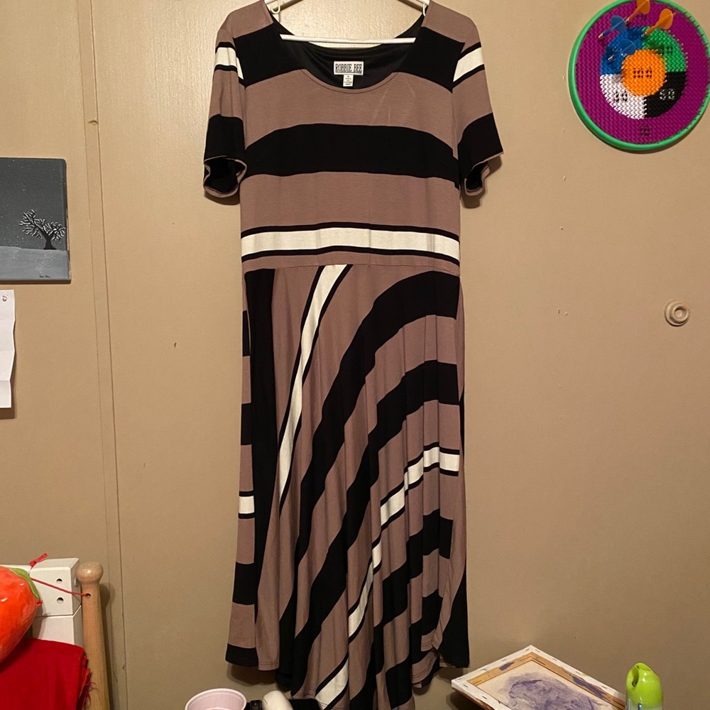 Long striped brown xl dress